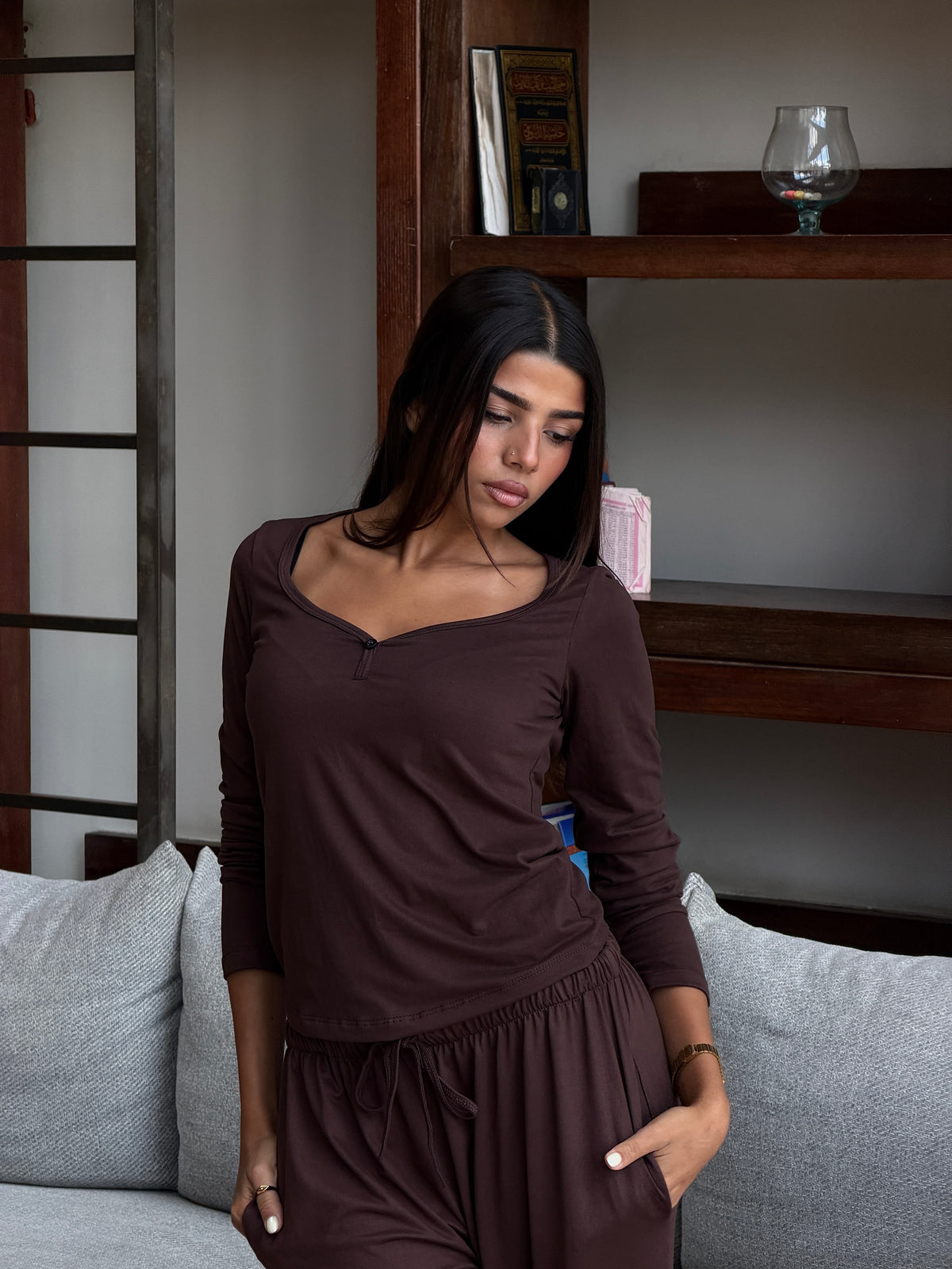 RELAXED EVERYDAY SET IN BROWN